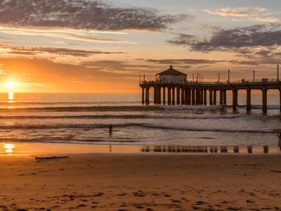 Manhattan Beach Clean Up